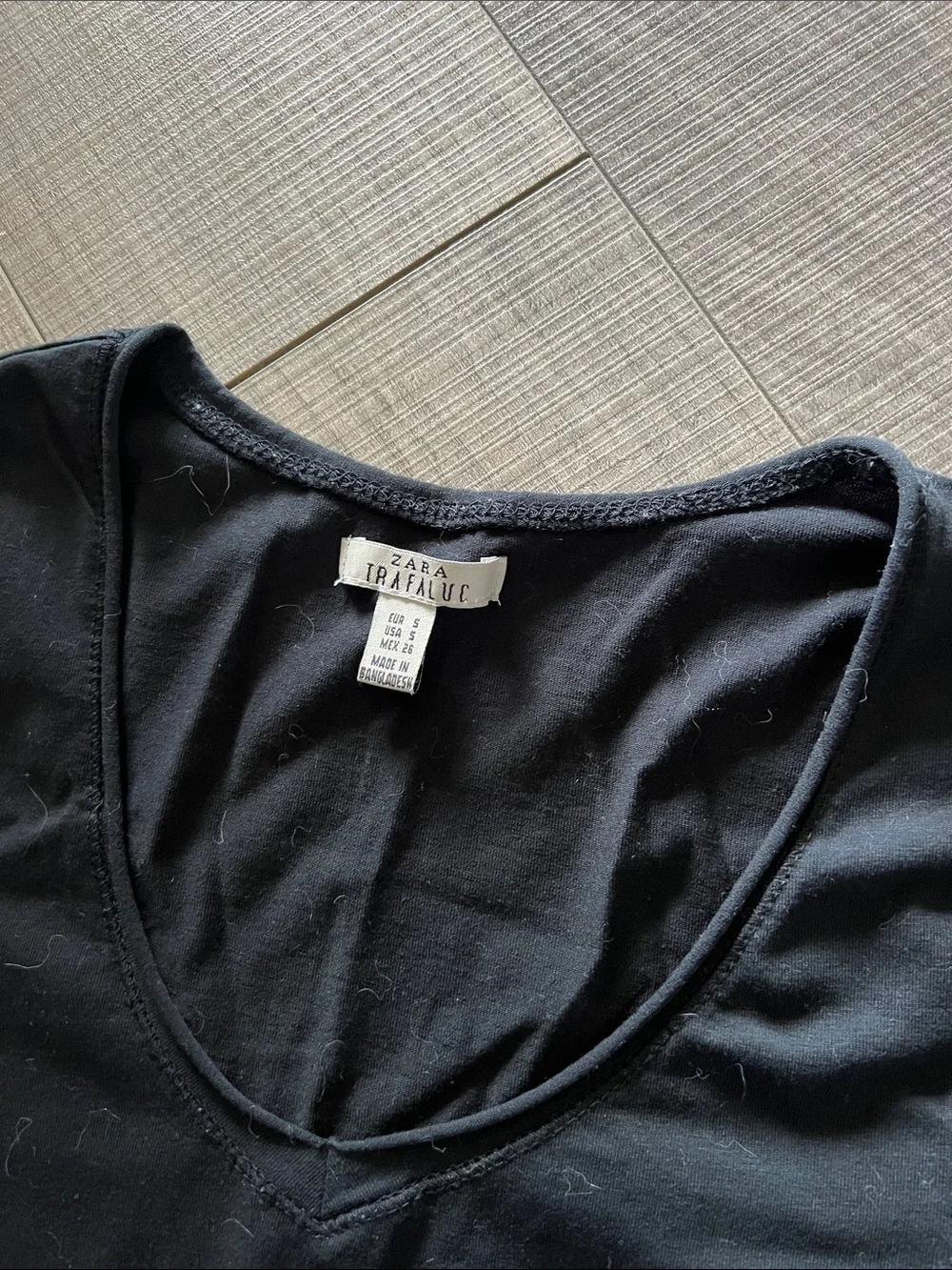 Zara Scoop Neck Cap Sleeve Tee - Picture 3 of 5